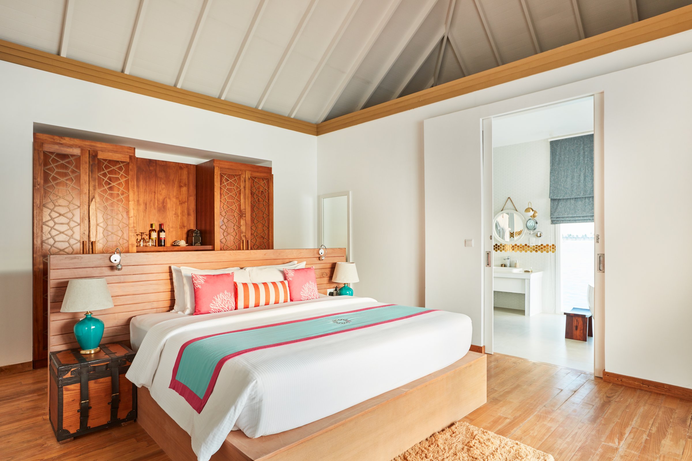 Two Bedroom Ocean Residence with Pool at Sun Siyam Iru Veli thumbnail 5